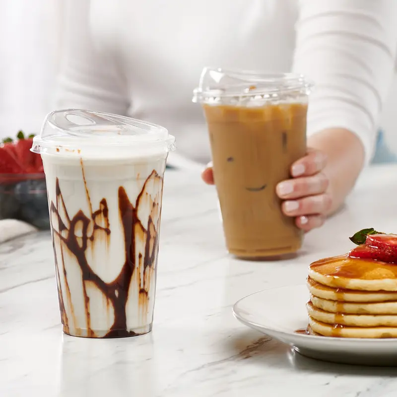 20 Oz Crystal Clear Plastic Cups With Strawless Sip Lids – Pack Of 500 1