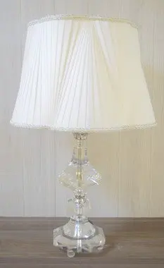 Crystal-Base Table Lamp With Fabric Shade 1
