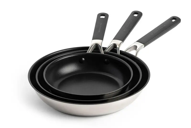 Kitchenaid Classic Tri-Ply Cookware Set – Three Pans: 20 Cm, 24 Cm, 28 Cm 1