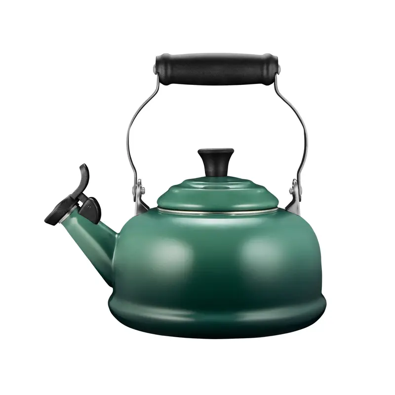 Le Creuset Artichaut Green Whistling Kettle – 1.6L Enamel-Coated Stainless Steel 1