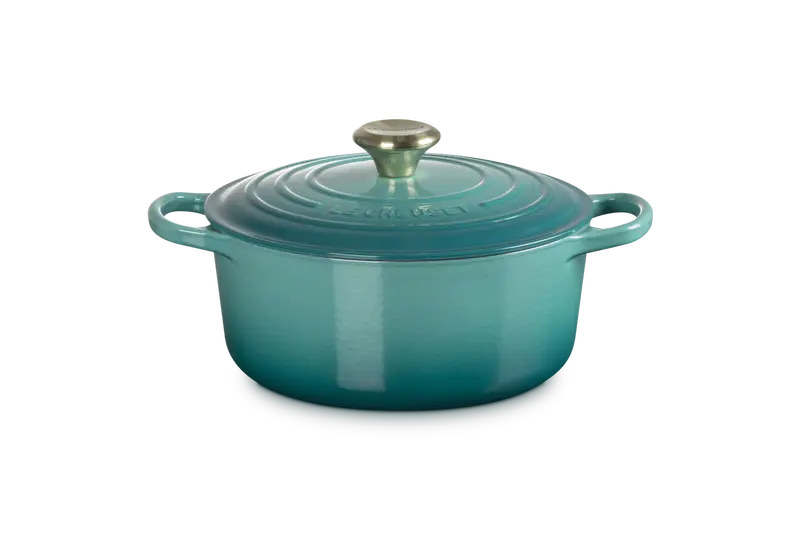 Le Creuset Blue Riviera Round Signature Dutch Oven – 24 Cm, 4.2 L, Gold-Knob Cast Iron 1