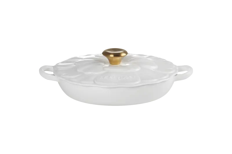 Le Creuset Campagnard Bloom 26 Cm Round Dutch Oven In White With Gold Stainless Steel Knob 1