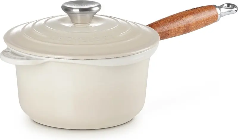 Le Creuset Cast Iron Saucepan With Lid – Meringue, 18 Cm (1.8 L) 1