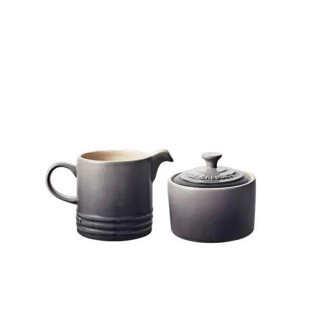 Le Creuset Classic Cream And Sugar Set – Enameled Stoneware Duo 1