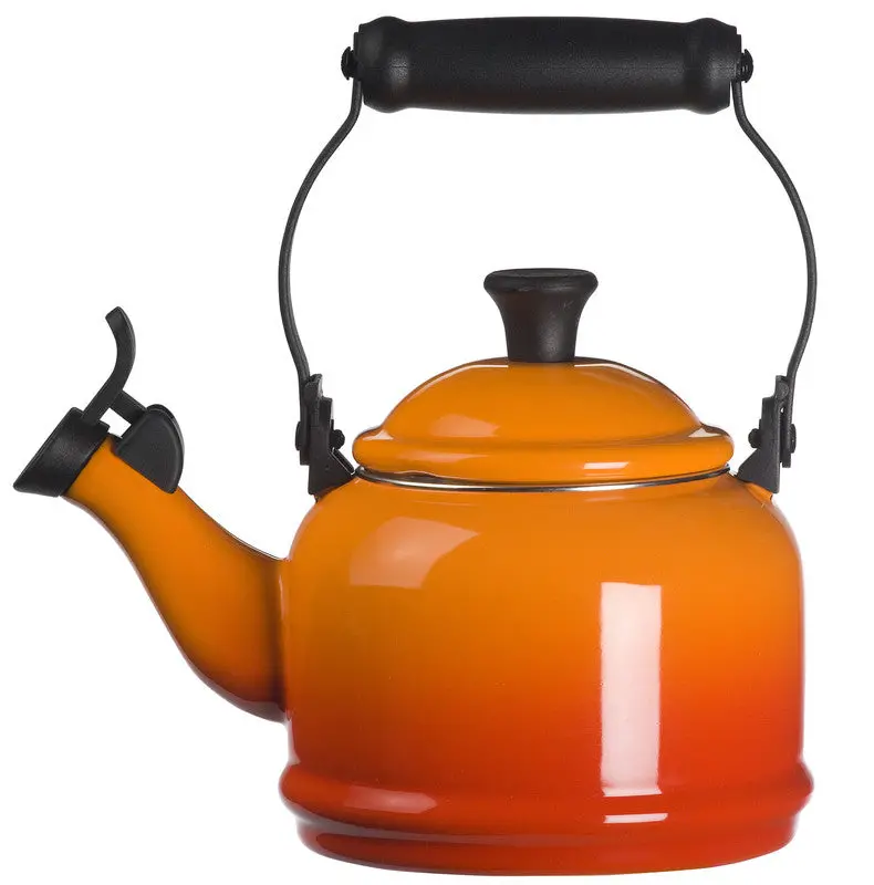 Le Creuset Demi Whistling Kettle – 1.1L In Orange-Red 1