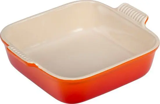 Le Creuset Heritage Square Baking Dish – 23 Cm / 2.8 L – Flame Red Stoneware 1