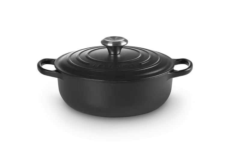 Le Creuset Signature Sauteuse – 24Cm Matte Black Enameled Cast Iron 1