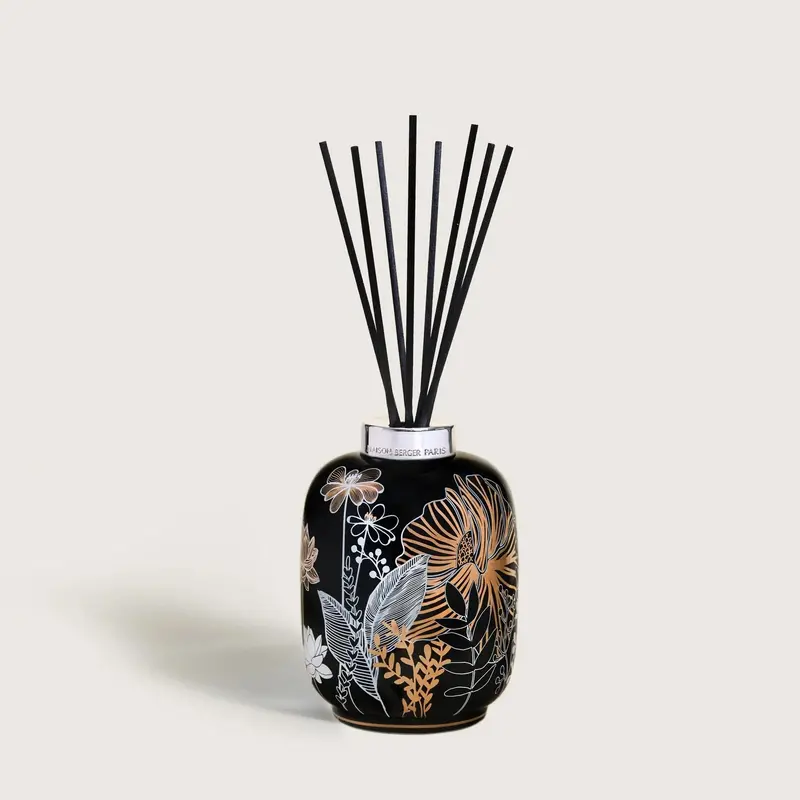 Maison Berger Black Porcelain Vegetable-Themed Aroma Bouquet 1