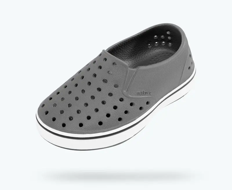 Miles Kids Sneakers – Dublin Grey And Shell White Colorway 1