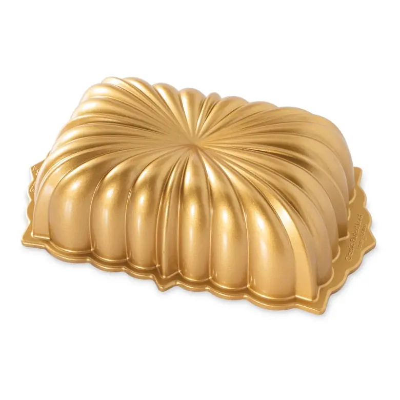 Nordic Ware Classic Fluted Loaf Pan – Heavy-Duty Nonstick Baking Dish 1