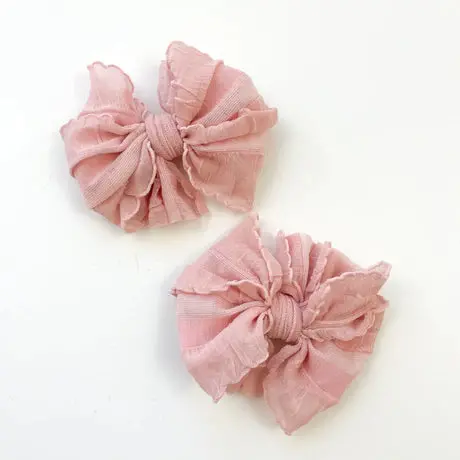 Paris-Inspired Pink Ruffled Hair Clip 1