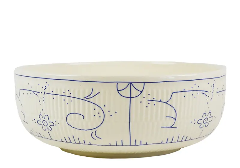 Royal Boch Copenhague 2-Liter Cream-Colored Serving Bowl With Decorative Pattern 1
