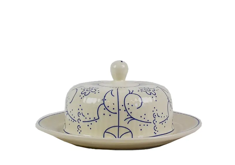 Royal Boch Copenhague Cream-Colored Butter Dish With Decorative Pattern 1