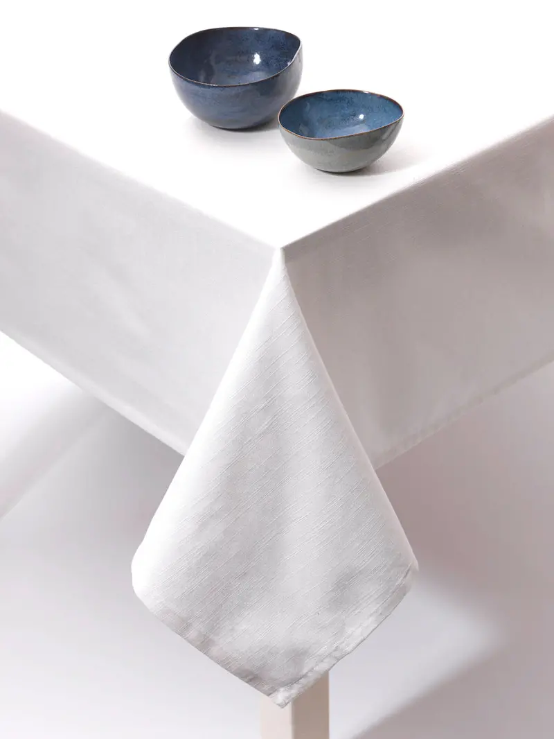 Tint Basic Solid Cotton Table Runner – 170X170 Cm In Snow White 1