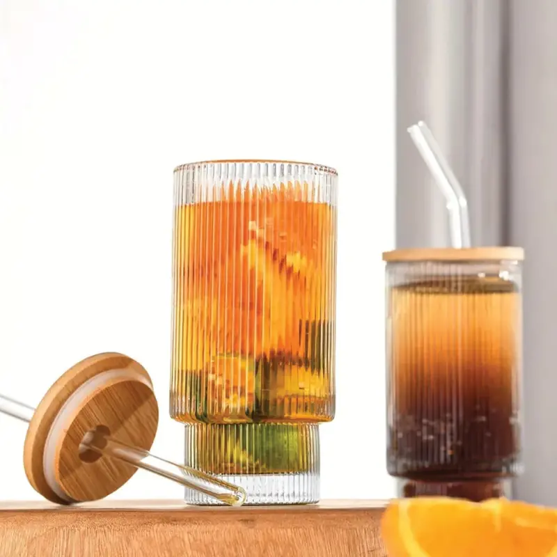 Vintage-Style Fluted Glass Jar – Wooden Lid & Reusable Metal Straw Included 1
